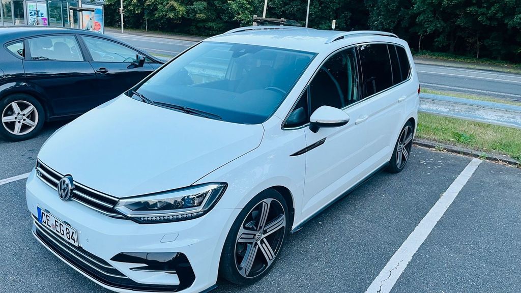 Image of Volkswagen Touran