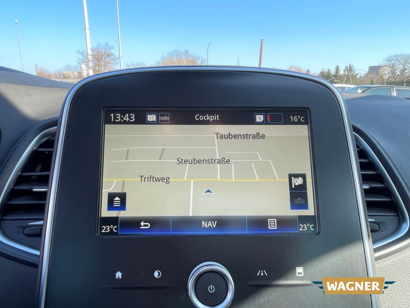 Fahrzeugabbildung Renault Scenic IV Limited Deluxe 1.3 TCe 140 Energy