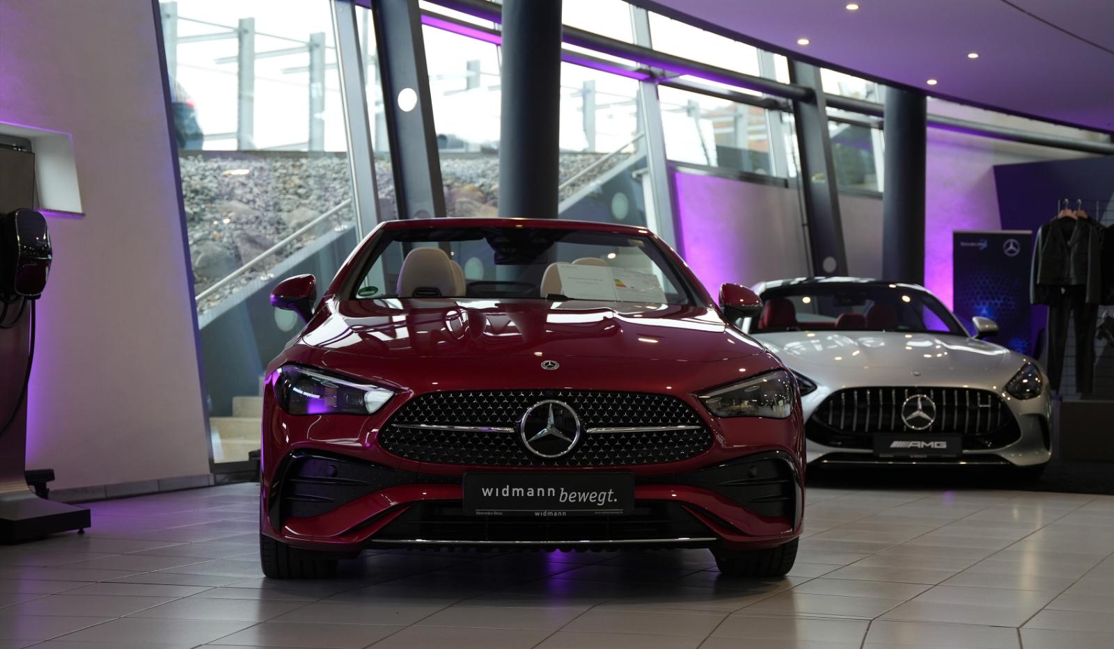showroom-image-bottom