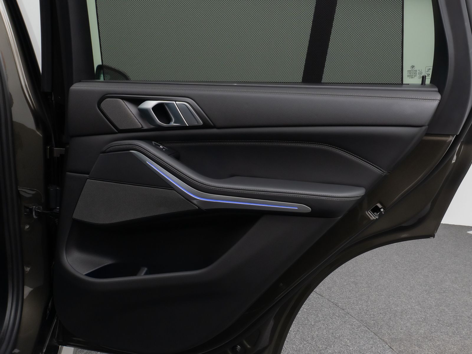 Fahrzeugabbildung BMW X5 xD40d M Sport Panorama Laser 360°HUD DAB H/K