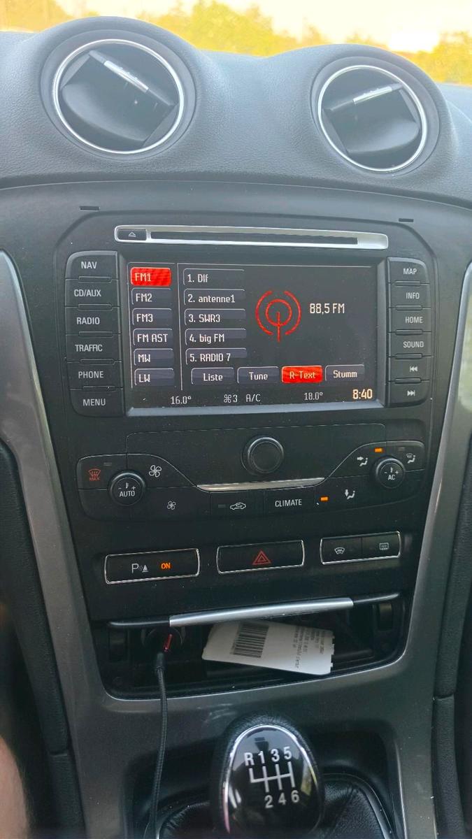 Ford Mondeo 2012 — photo 9