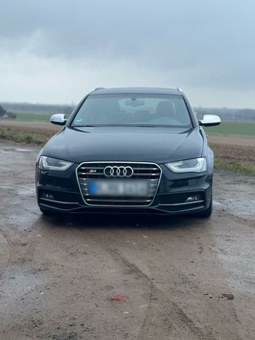 Audi S4 3.0 TFSI S tronic quattro Avant -