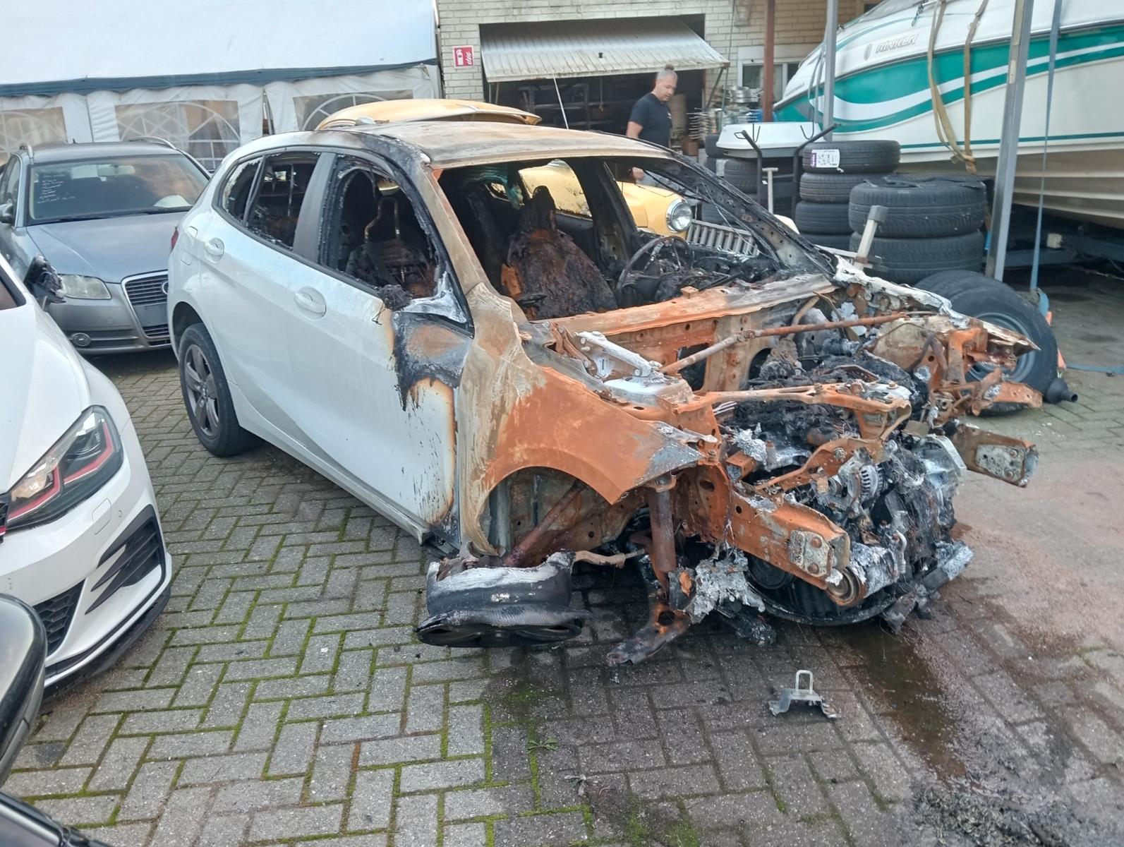 BMW 118 1 Limousine 118 i Advantage