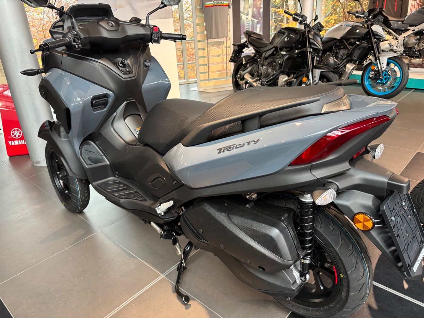 Fahrzeugabbildung Yamaha Tricity 300 Modelljahr 2025