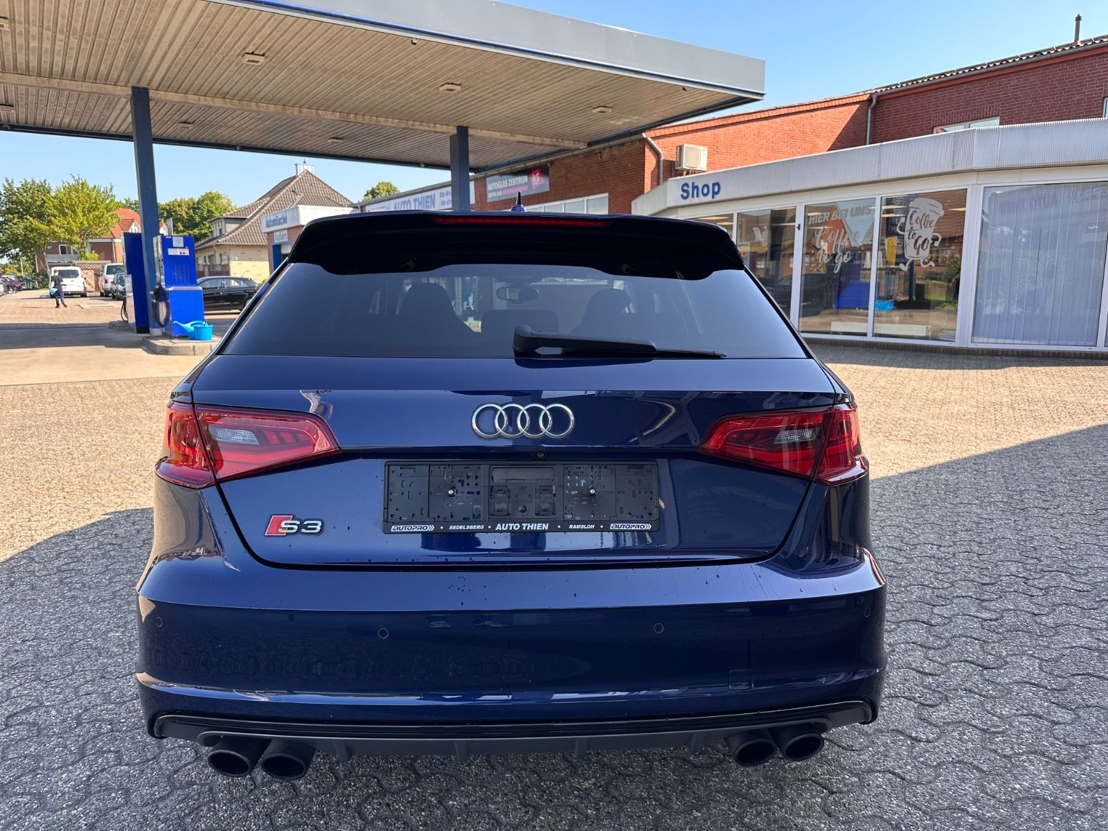 Fahrzeugabbildung Audi S3 Sportback 2.0 TFSI quattro Pano/Leder/B&O/LED
