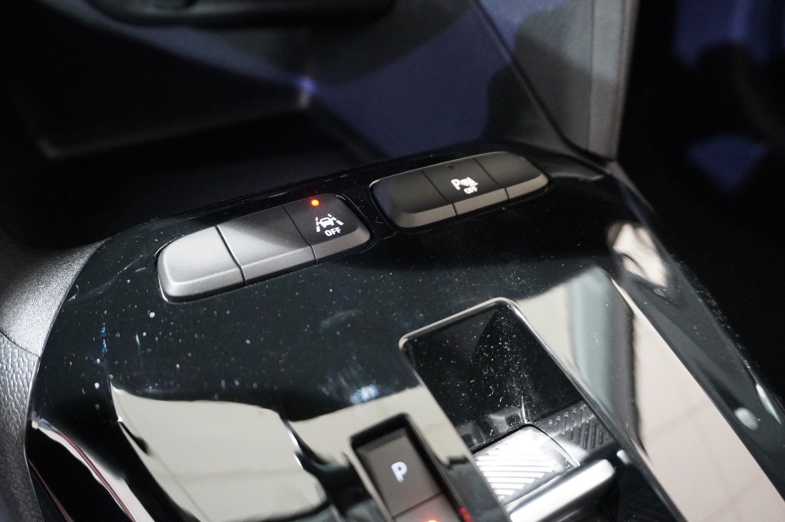 Fahrzeugabbildung Opel Corsa-e F ELEGANCE 3-PHASIG NAVI/LED/KAMERA/DAB+