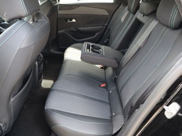 Peugeot 308 - 8