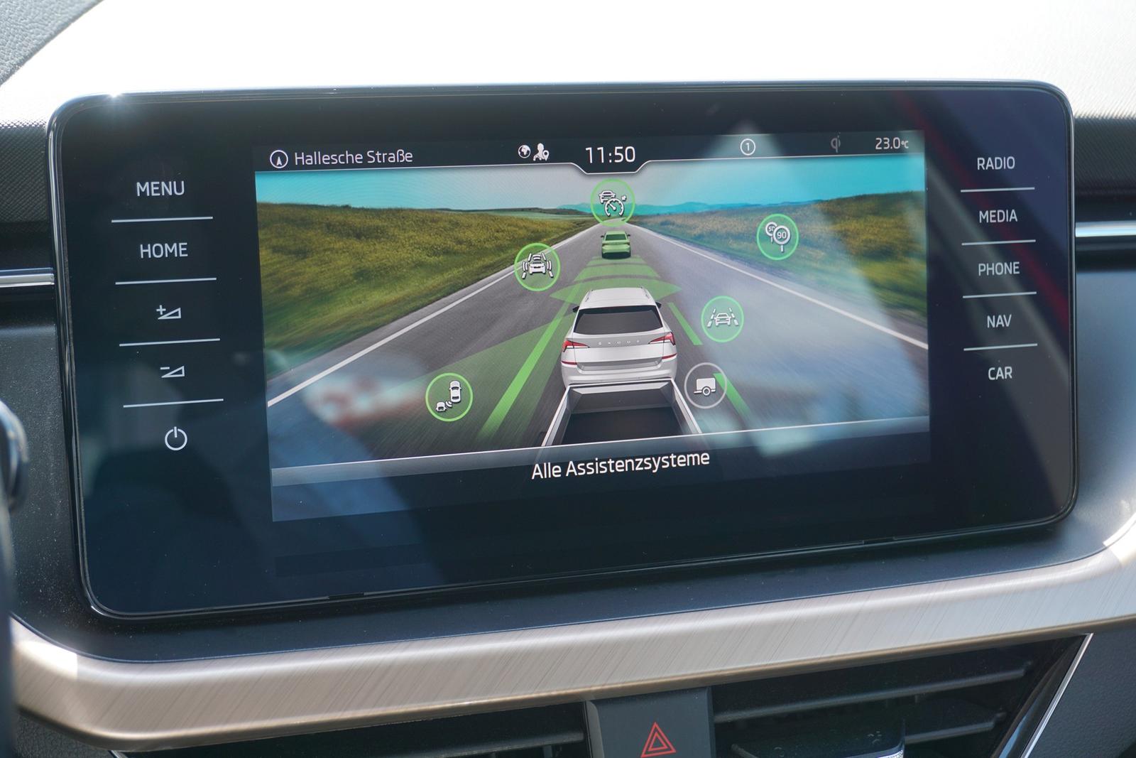Skoda Kamiq Style DSG LED Navi ACC AHK DAB PDC USB