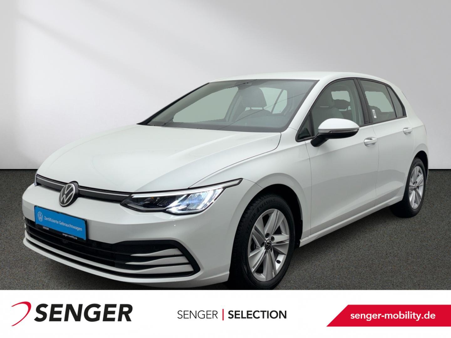 Volkswagen Golf VIII Life 1.5 eTSI DSG CarPlay LED ACC