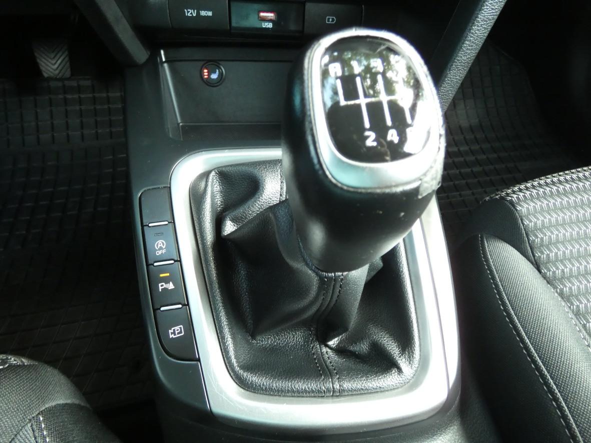 Kia cee'd SW 1.5 T-GDI Kamera LM PDC LED Klima SHZ