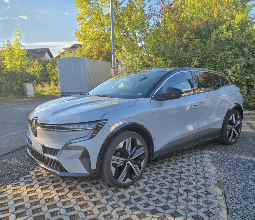Image of Renault Megane E-TECH