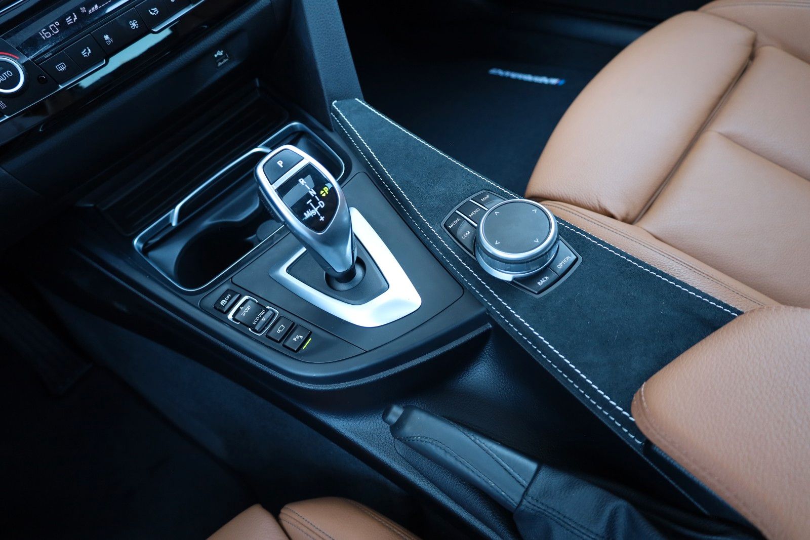 BMW 440i Gran Coupé/M/360*/HUD/TOTW/APPLE/HK/SBD/R20 foto 14