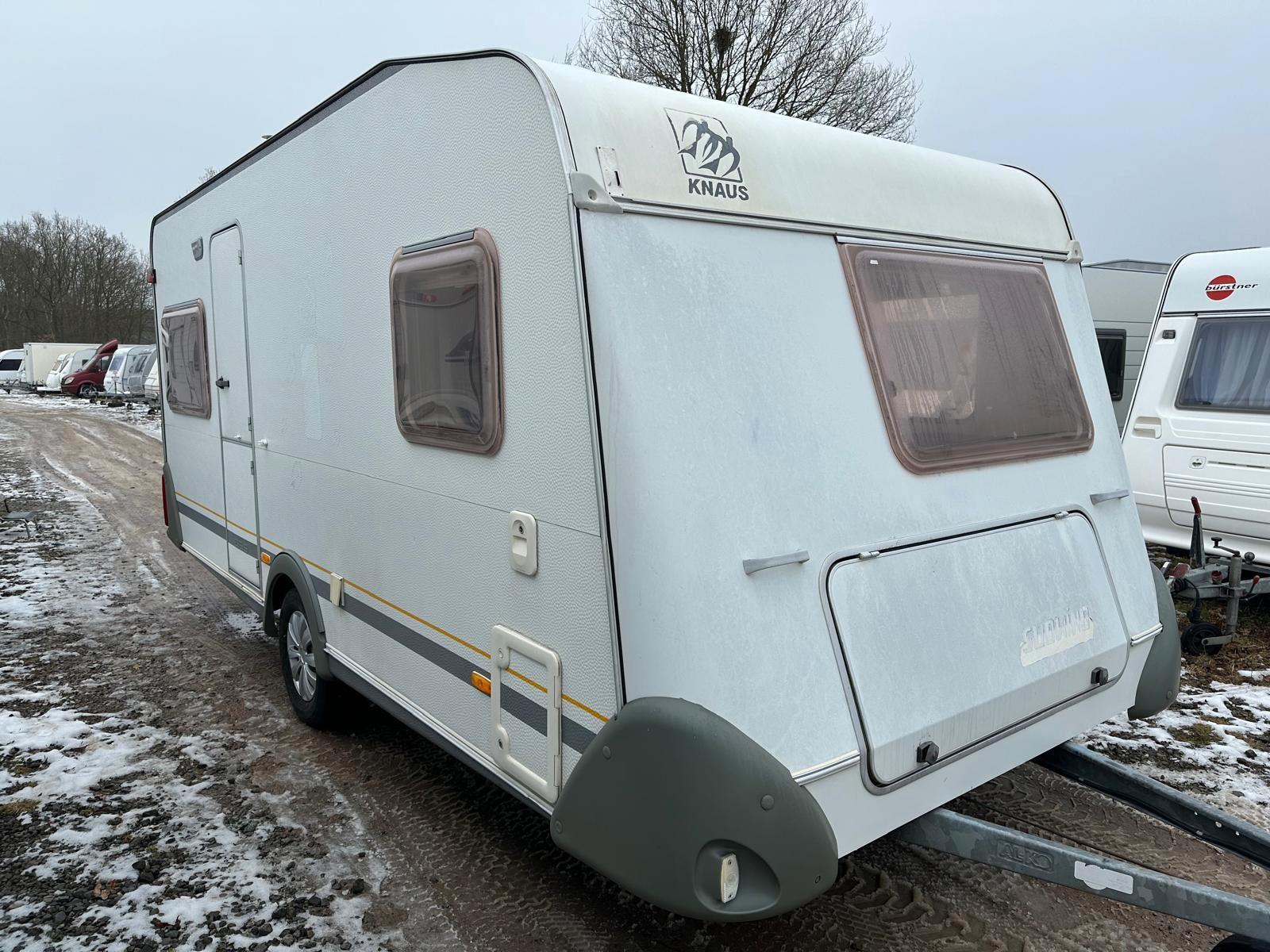 Knaus 450 FU Südwind FESTBETT 1300 KG