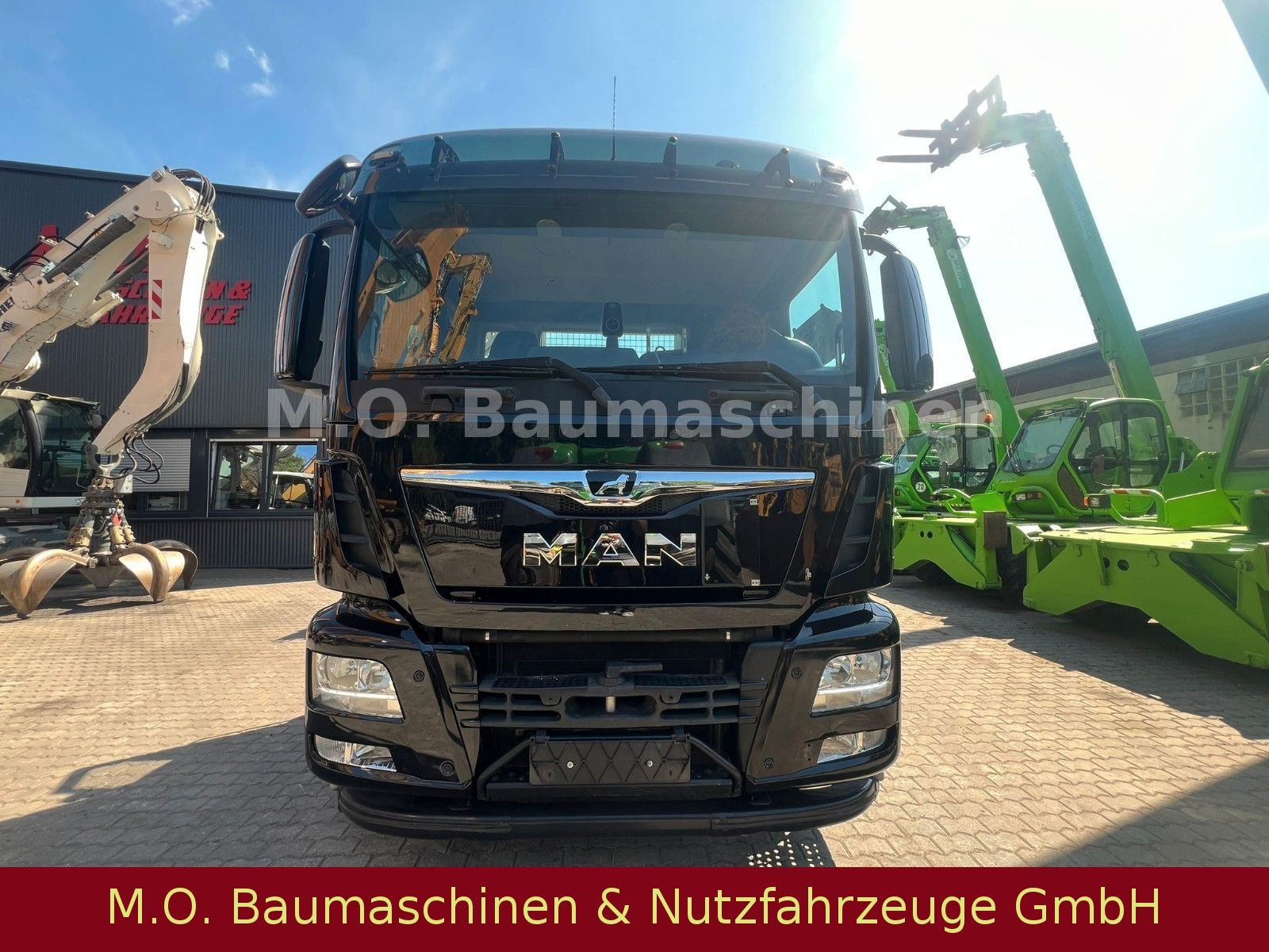 Fahrzeugabbildung MAN TGS 28.460 / Euro6/ L+L/ AC/Sobag B26.59 SK