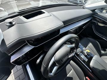 2022 AUDI A8 — миниатюра 11