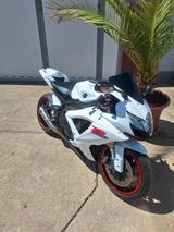 Suzuki GSXR 600 - Offers