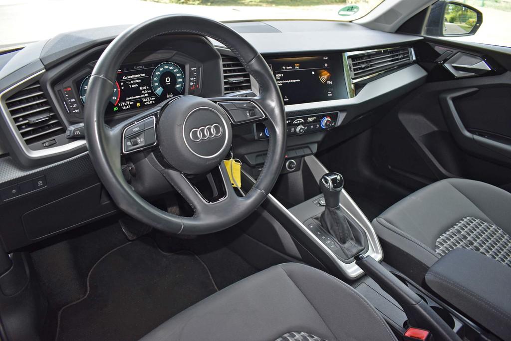 Audi A1 Sportback 35 TFSI S-tr. *Advanced*PDC*Sitzhzg