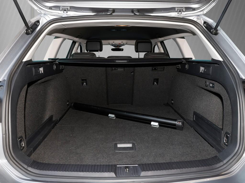Volkswagen Passat 1.5 TSI DSG Business AHK/Navi/LED, миниатюра 6
