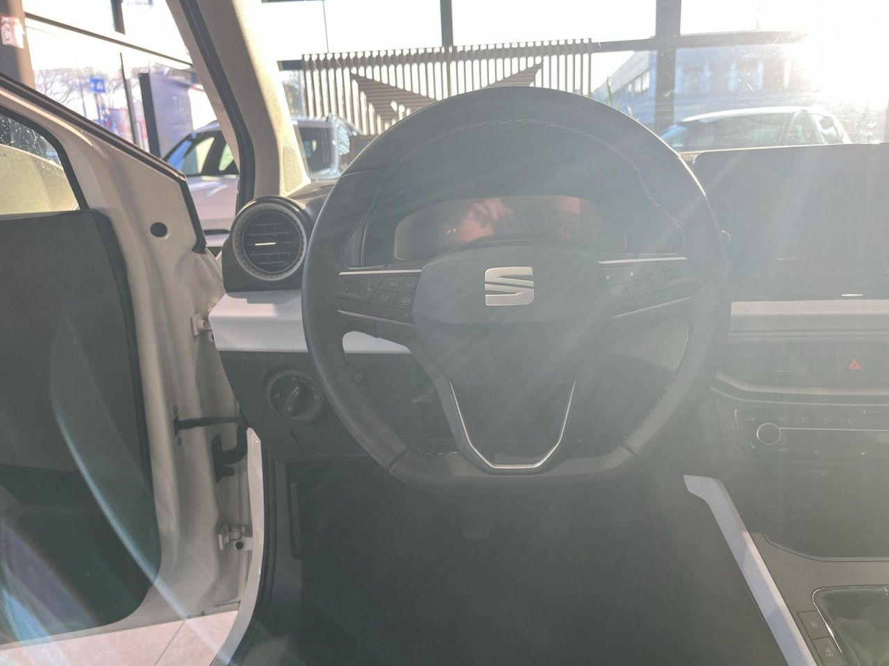 Seat Arona - Bild 13