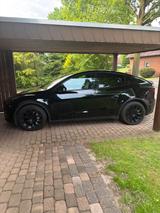 Tesla Model Y Long Range Dual Motor AWD Long Range - Tesla Model Y: Von Privat