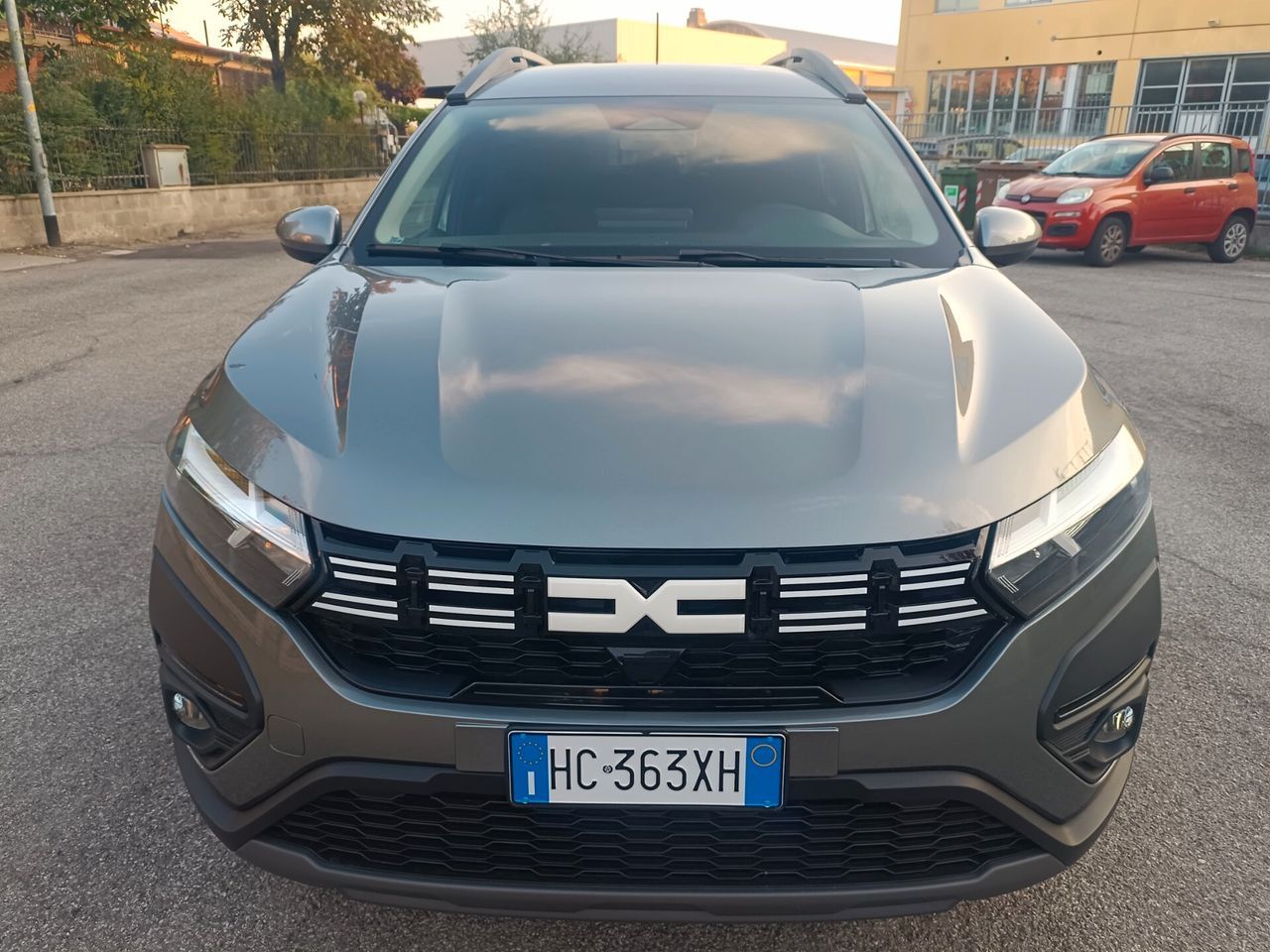 Other Dacia Jogger Hybrid 7 posti Expression imagem 3
