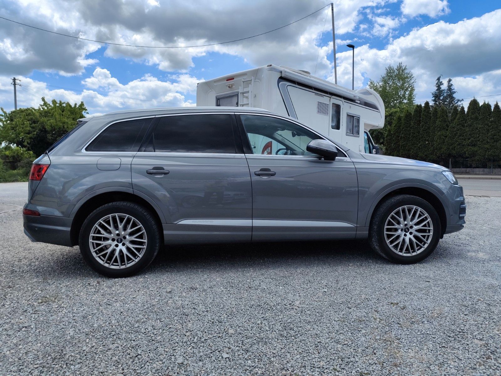 AUDI Q7 3.0 TDI quattro Matrix Leder AHK BOSE Sound