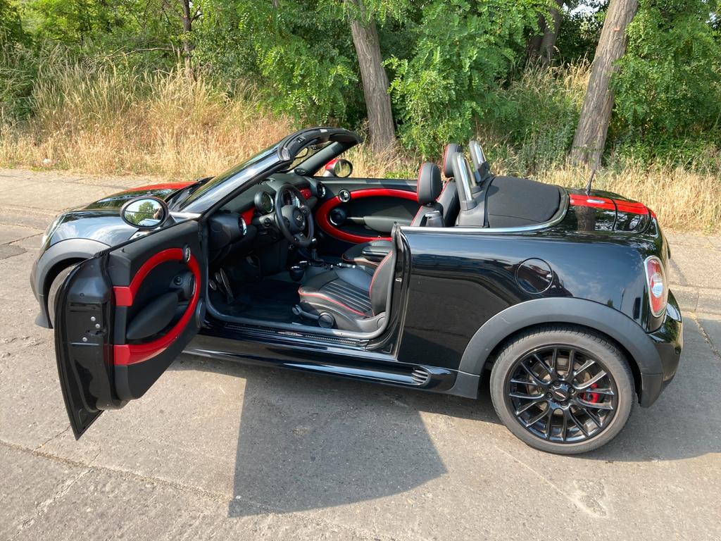 MINI John Cooper Works Roadster