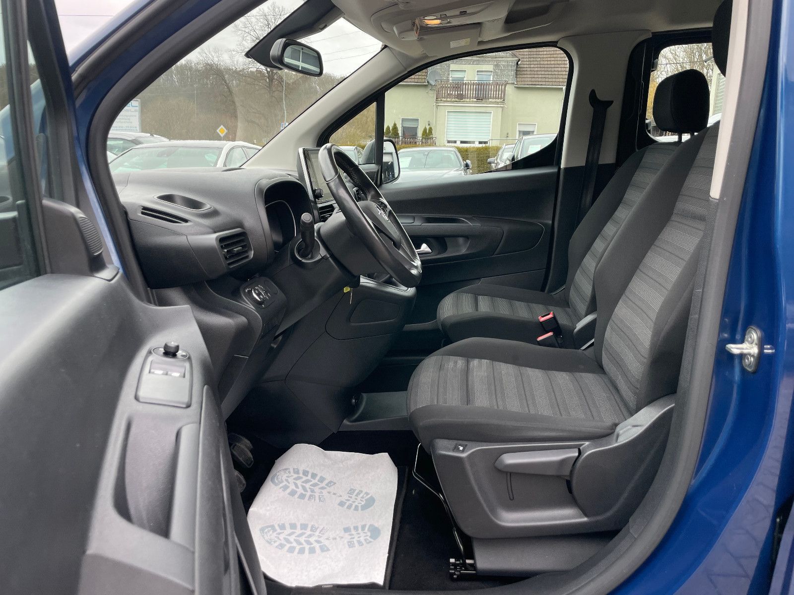 OPEL Combo Life, 2021, Benzin, 110 PS