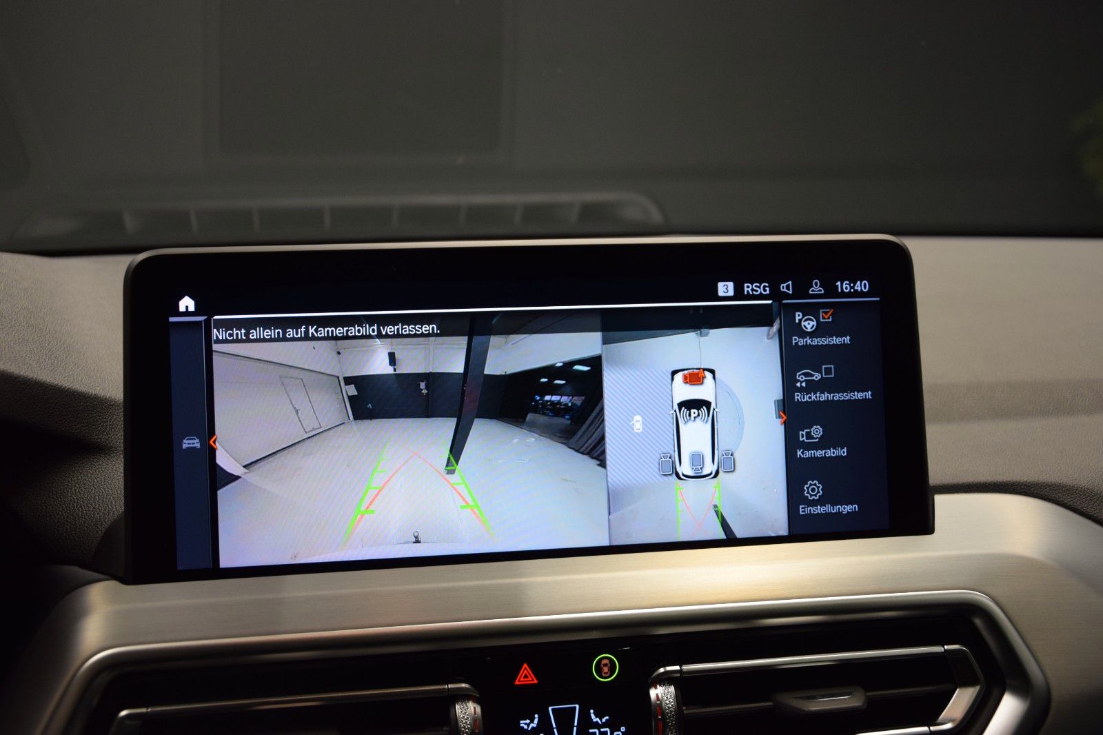 Fahrzeugabbildung BMW X3 xDrive 20 i M Sport H&k ACC Laser Pano Leder