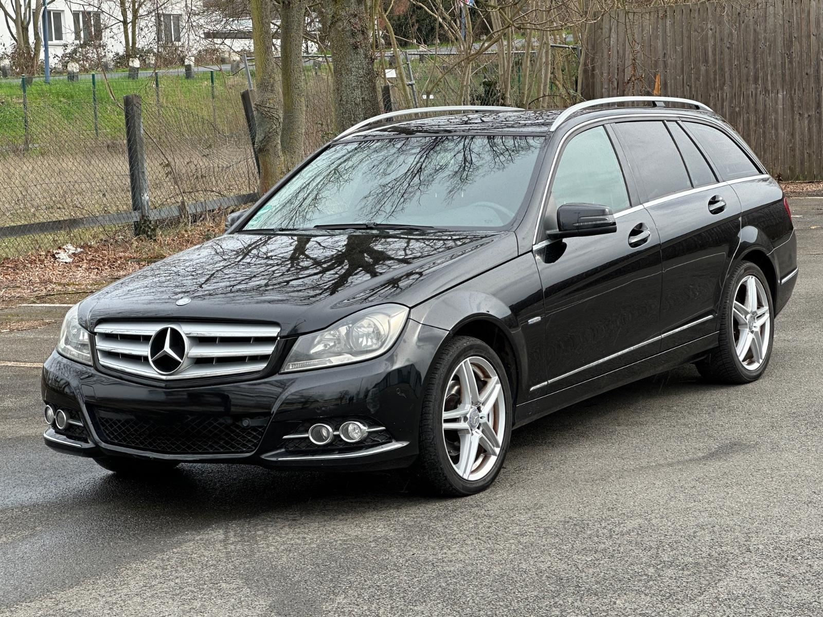 Mercedes-Benz C 220 T CDI BlueEfficiency