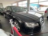 Audi A8 4.2 TDI V8 Quattro/Kundendienst Service neu - Audi A8 in Nürnberg