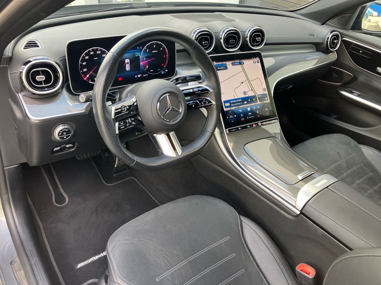 Fahrzeugabbildung Mercedes-Benz C 220 d 4M T AMG AHK Night Pano LED AdvSoundsyst