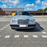 Mercedes-Benz MB w124  E300 - Mercedes-Benz E 300 aus 1993