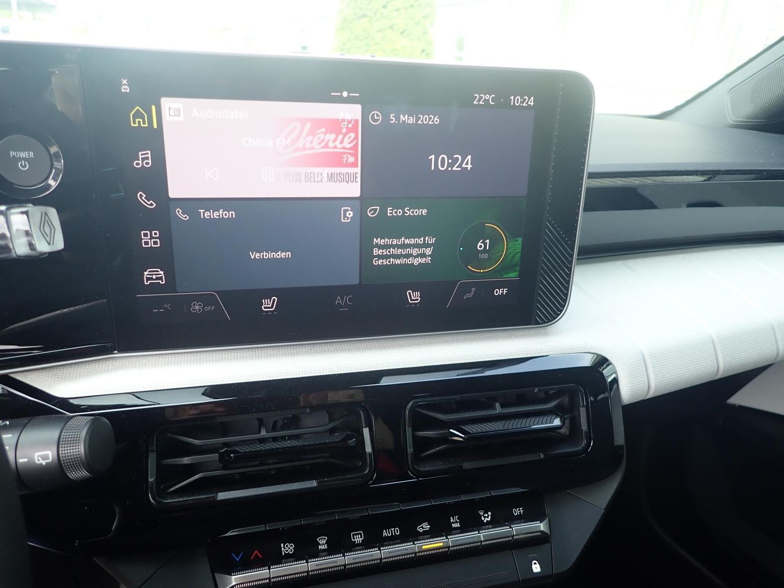 Fahrzeugabbildung Renault R 4 E-Tech elektrisch Advance 150 Comfort Range