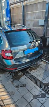 Skoda  Octavia  1.4 TSI G-TEC DSG Erdgas plus Benzin  - Skoda mit CNG-Antrieb