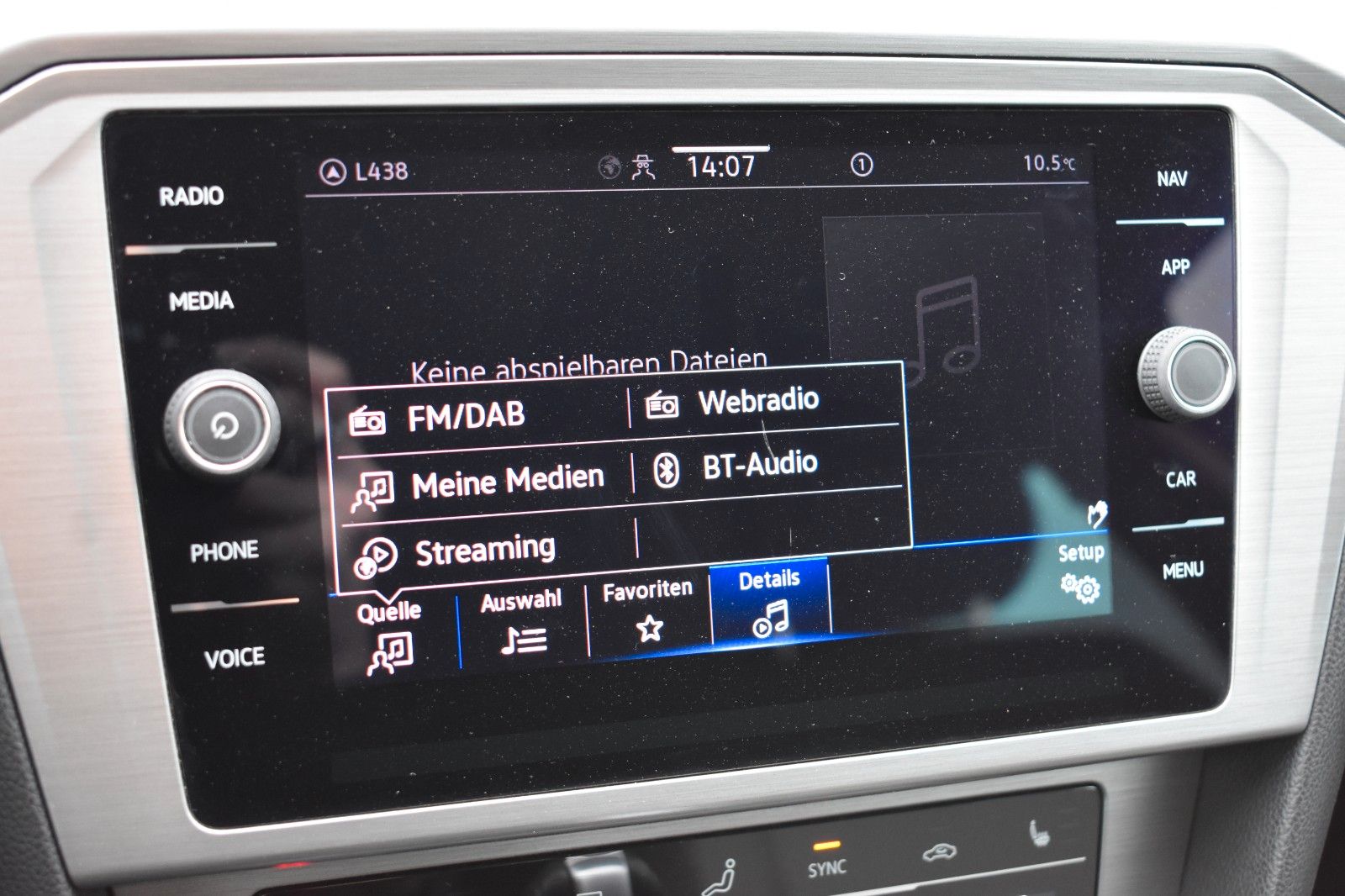 Fahrzeugabbildung Volkswagen Passat Variant Conceptline DSG AHK LED