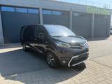 Toyota Proace (Verso) 2,0-l-D-4D 130kW L2 Shuttle C... - Toyota Proace (Verso) Gebrauchtwagen in München