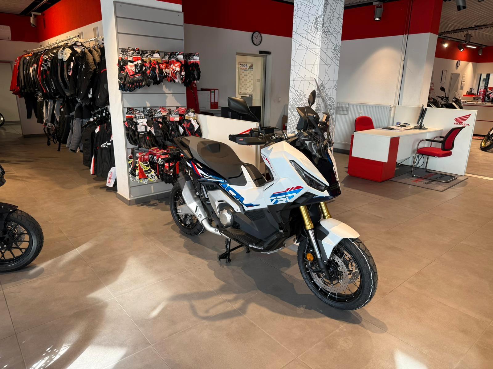 Honda ADV750 Special Edition *Tageszulassung 09-26*