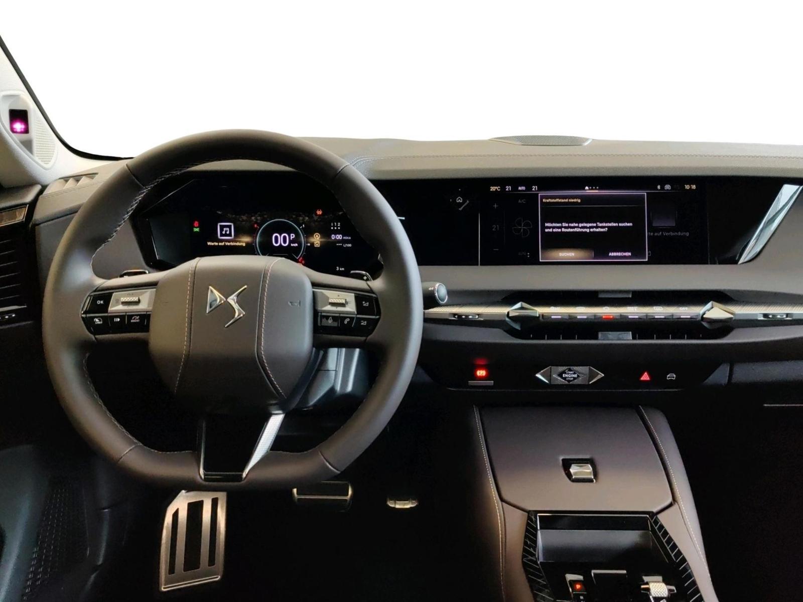 DS Automobiles Nº4 ÉTOILE + Nappa Diesel 130 PS