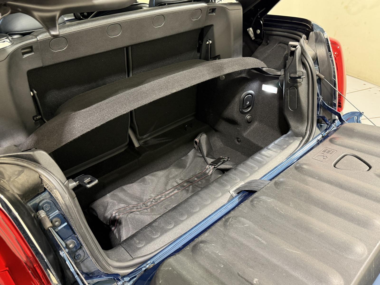 MINI Cooper S Cabrio Sidewalk Aut Navi RFK ALED DA