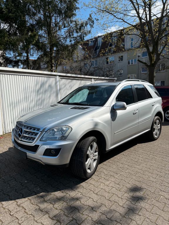 Mercedes-Benz ML 280