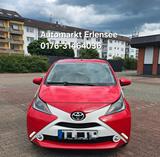 Toyota Aygo AYGO x-play touch/R.Kamara/SHG/1Hand - Toyota Aygo (X) mit Benzin-Antrieb: Rot