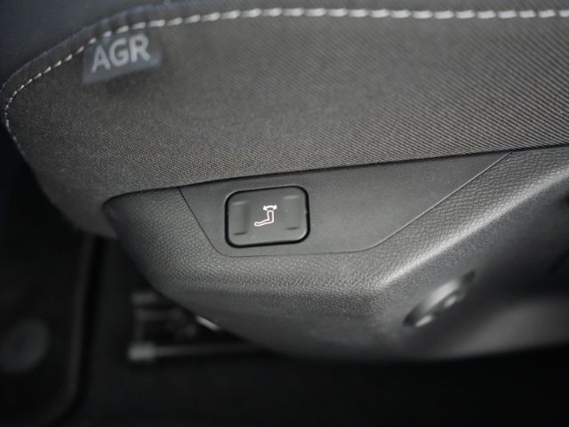 Astra L LIM. GS AT+NAVI+LED-MATRIX-LICHT+HEAD-UP