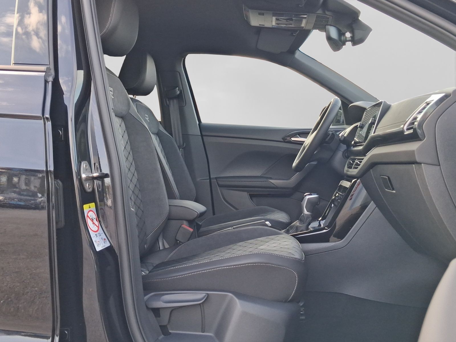 Volkswagen T-Cross 1.0 TSI DSG R-LINE LM18 MATRIX KAMERA AC foto 4