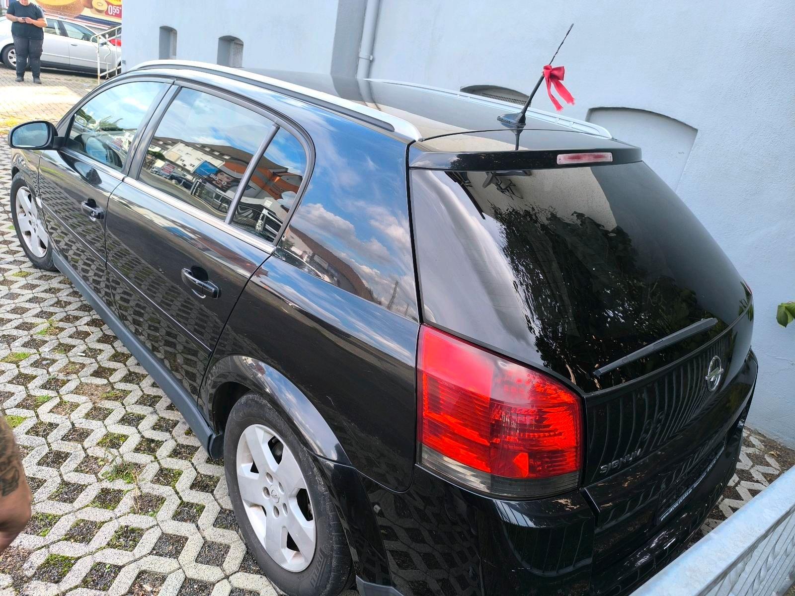 Opel Signum 2004 — interior