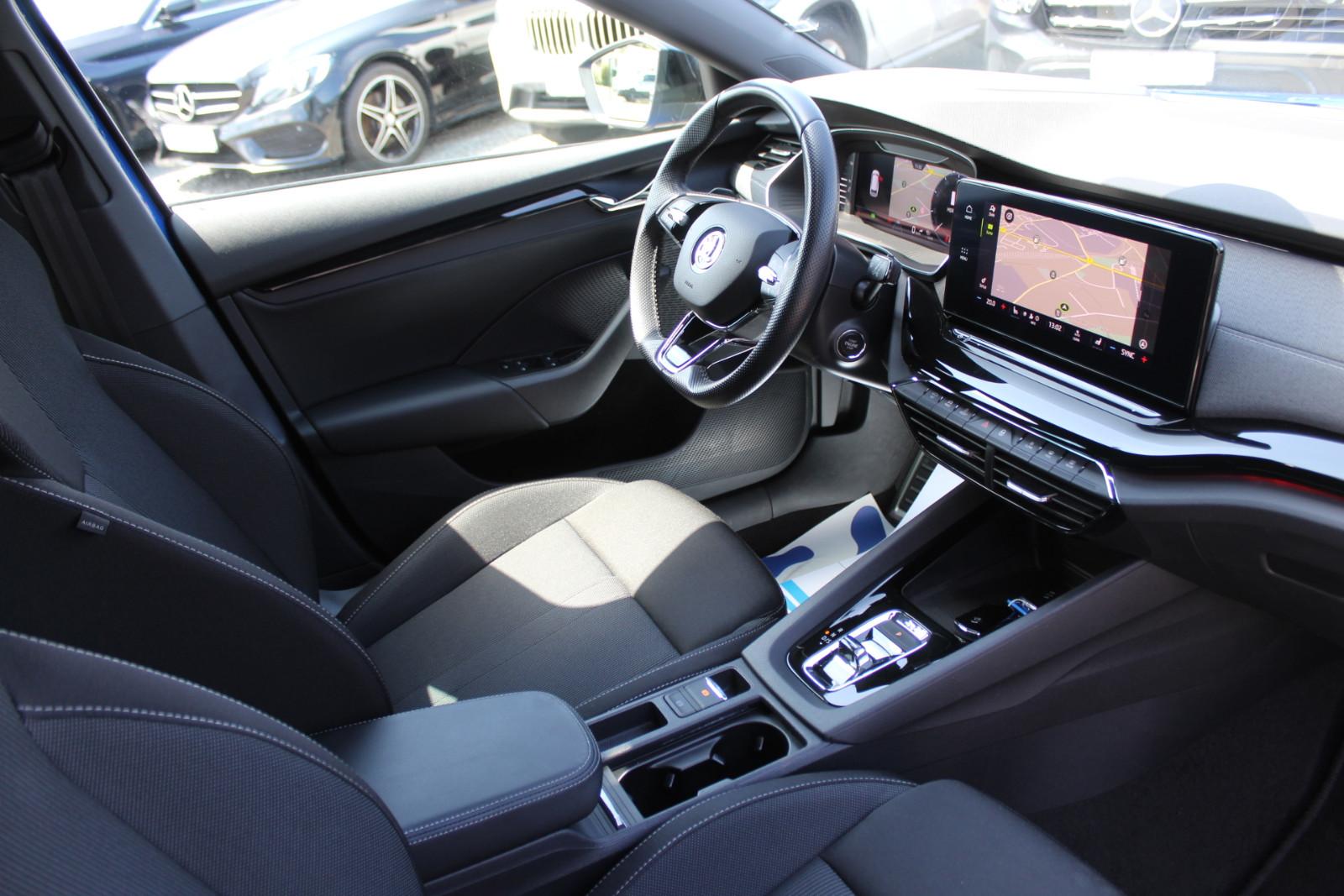 Skoda Octavia Combi Sportline 4x4 2.0 TSI +HUD+DAB+LED