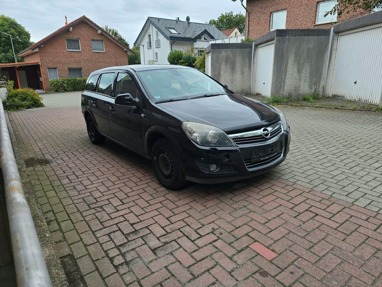 Opel Astra, 2009