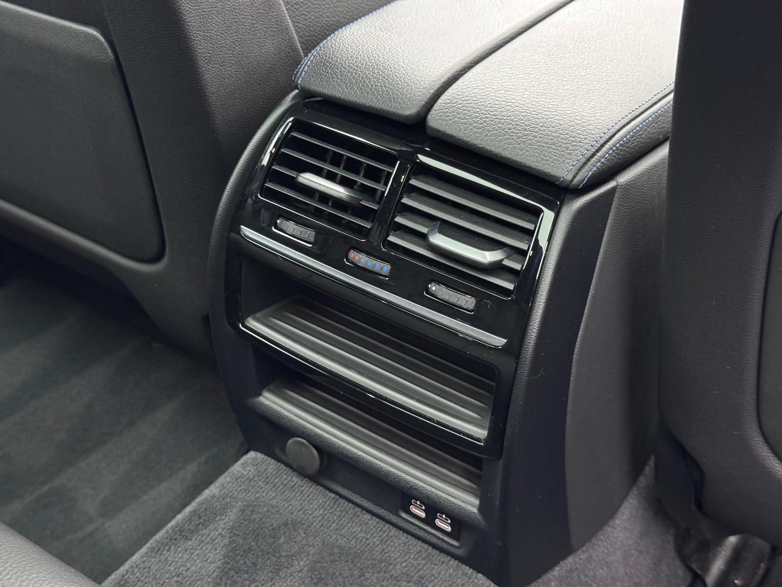 Fahrzeugabbildung BMW 520d M-PAKET/ACC/PANO/HUD/DA+/KEYL/LED/R-CAM/DAB