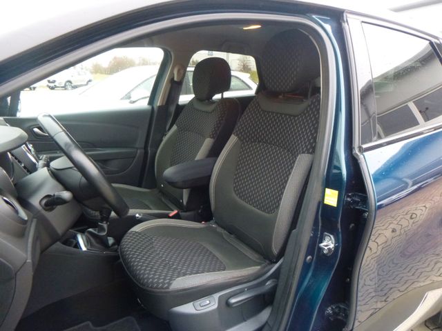 Fahrzeugabbildung Renault Captur 0.9 TCe >AHK/LED Licht/NAV/KAM/PDC