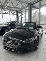 Audi TT Roadster 1.8 TFSI - - Audi TT aus 2010: Roadster